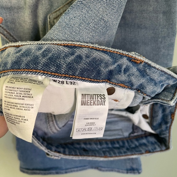 Weekday Light Blue Wide Leg Jeans - Picture 4 of 5